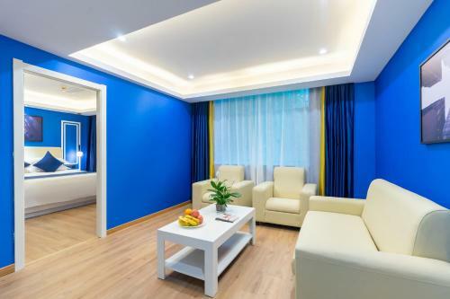 Yiwu European Cultural Theme Hotel