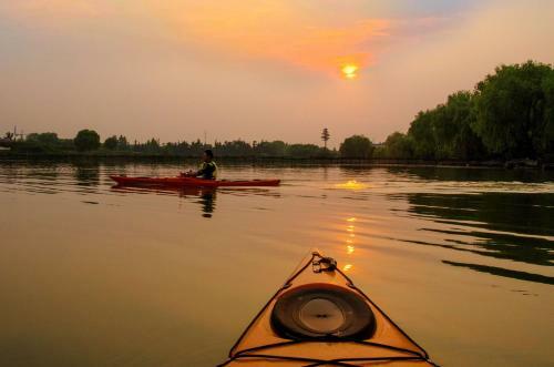 Tongli Lake View Hotel