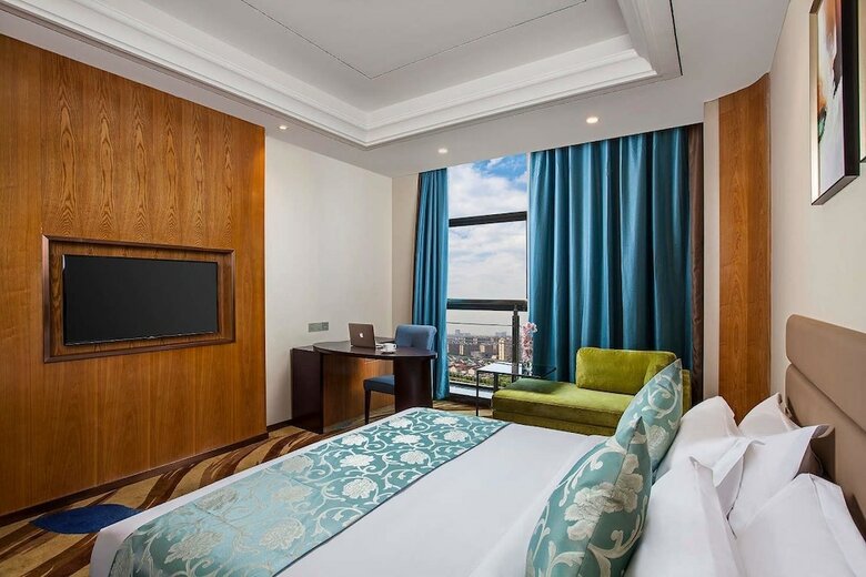 Hotel Ramada By Wyndham Taixing