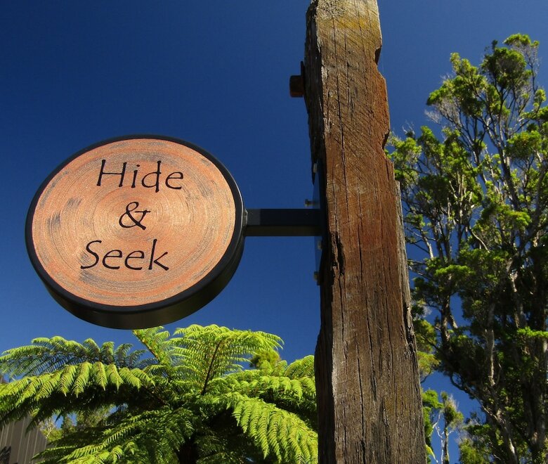 Bed & Breakfast Hide And Seek