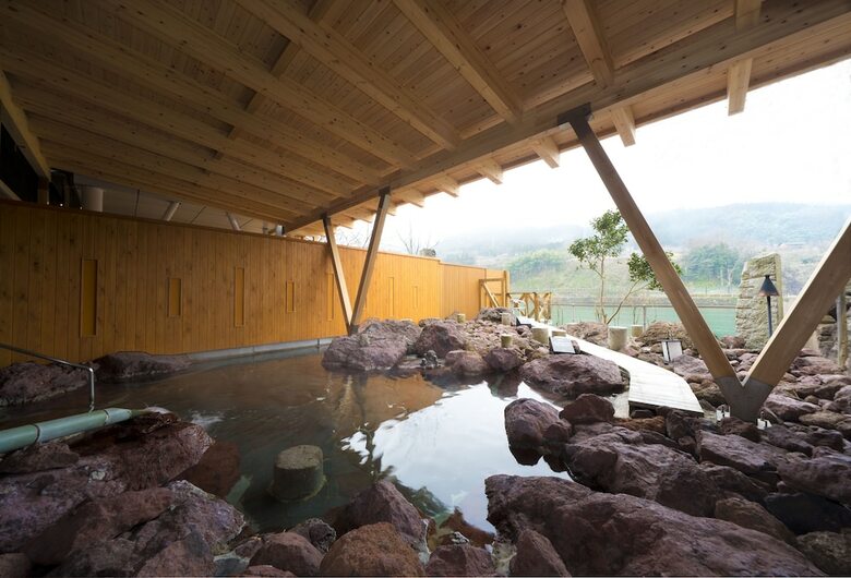 Hotel River Retreat Garaku