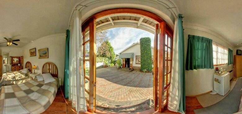 Hotel Cosy Den B&B Luxury Guest House Style