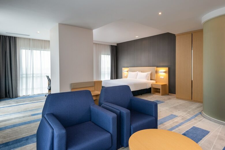 Hotel Holiday Inn Express Shanghai Pujiang