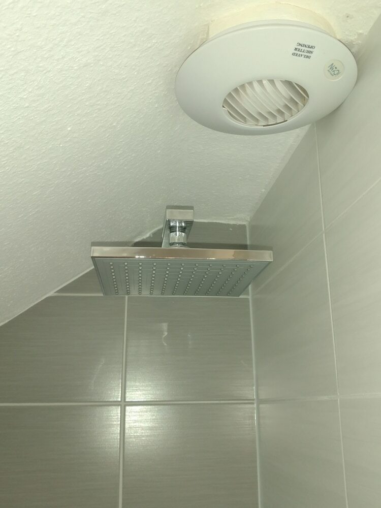Hotel B&B Am See - Privatzimmer
