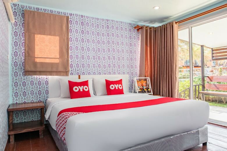 Hotel Oyo 755 Rattana Resort