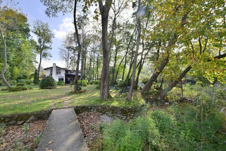 Villa Beta Home Lake House