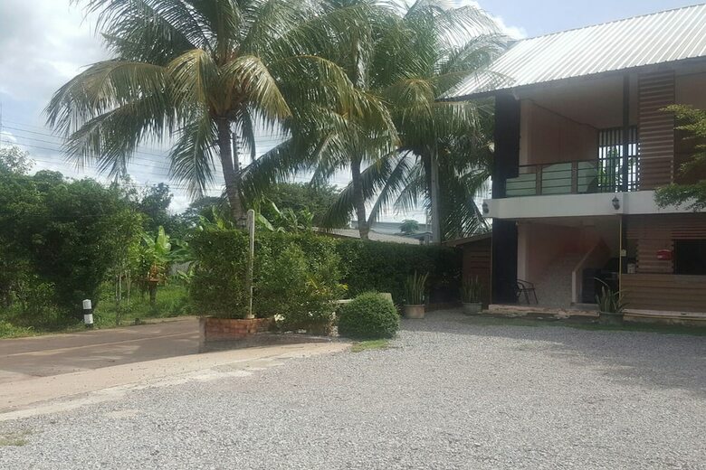 Hotel Charlee House