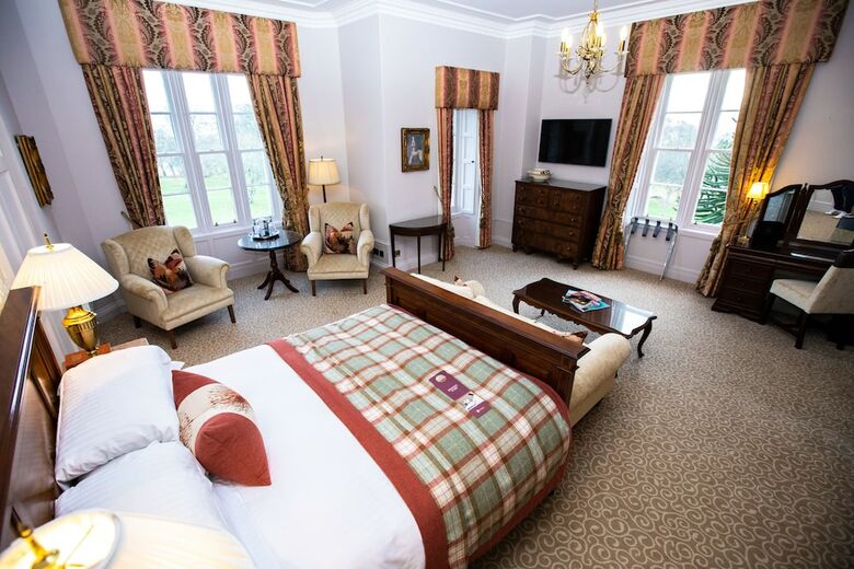 Hotel Macdonald Pittodrie House