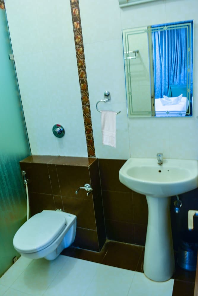 Serene Boutique Hotel