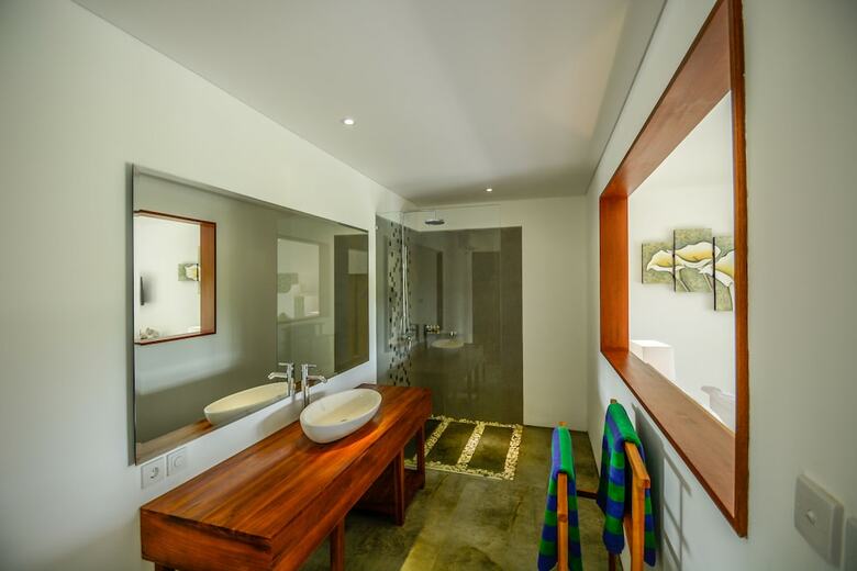The Pandora Hotel