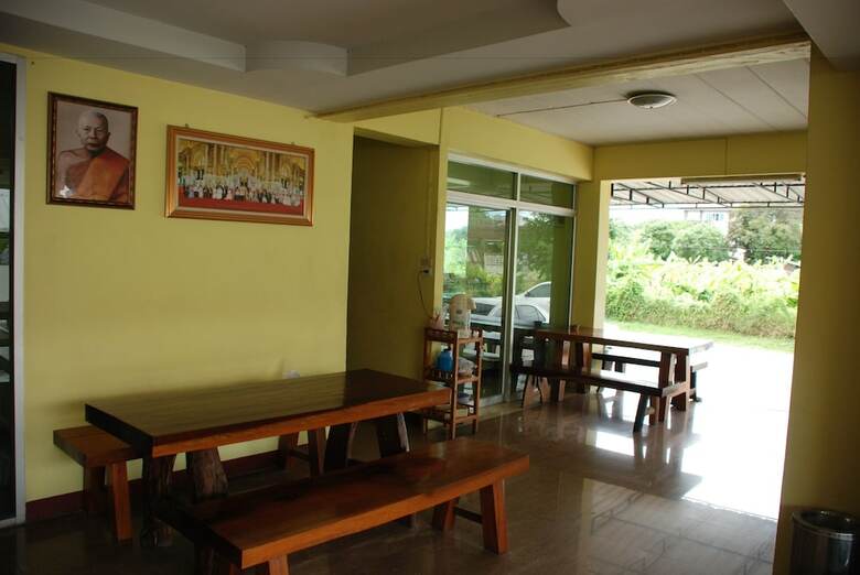 Hotel Nuttasit Apartment
