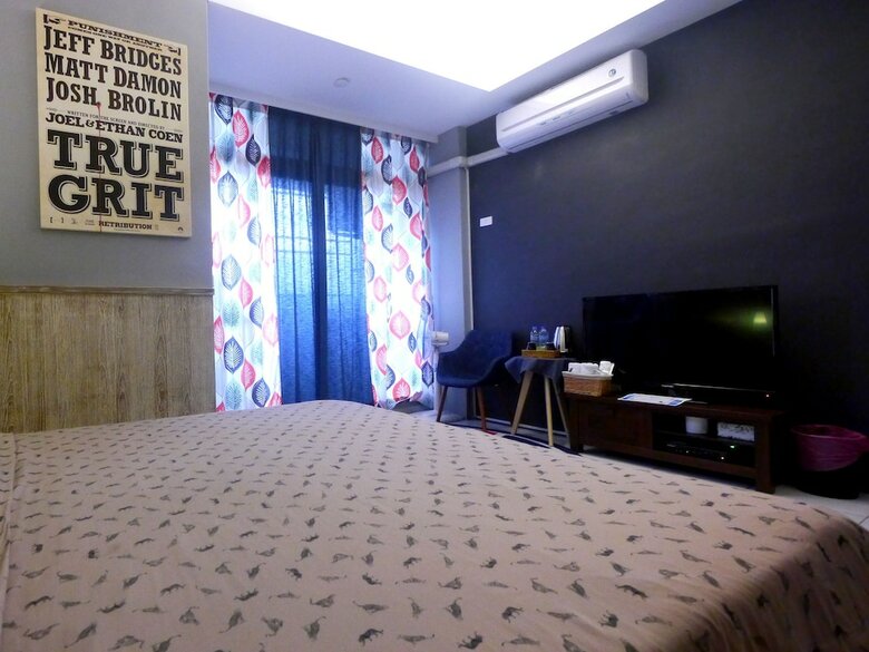 Bed & Breakfast Elysees House