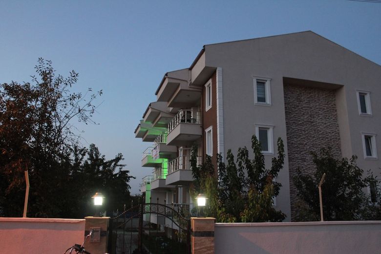 Karaa?a� Green Hotel Apart