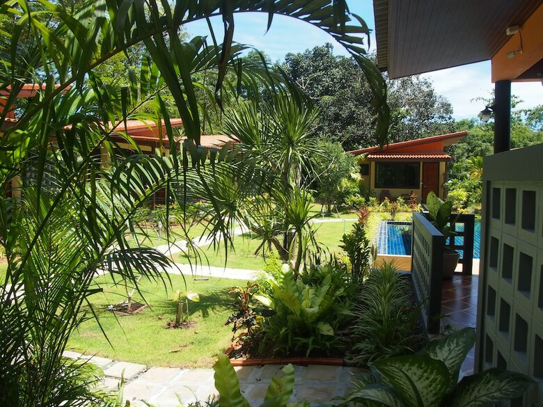 Hotel At Bangsak Resort