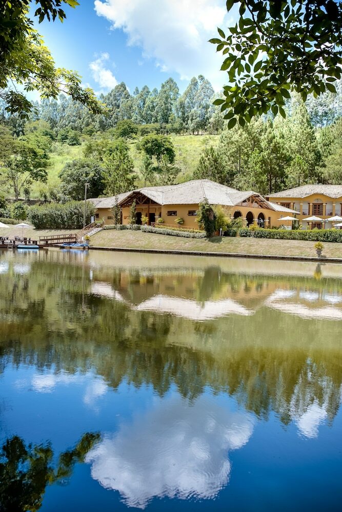 Hotel Haras Morena Resort
