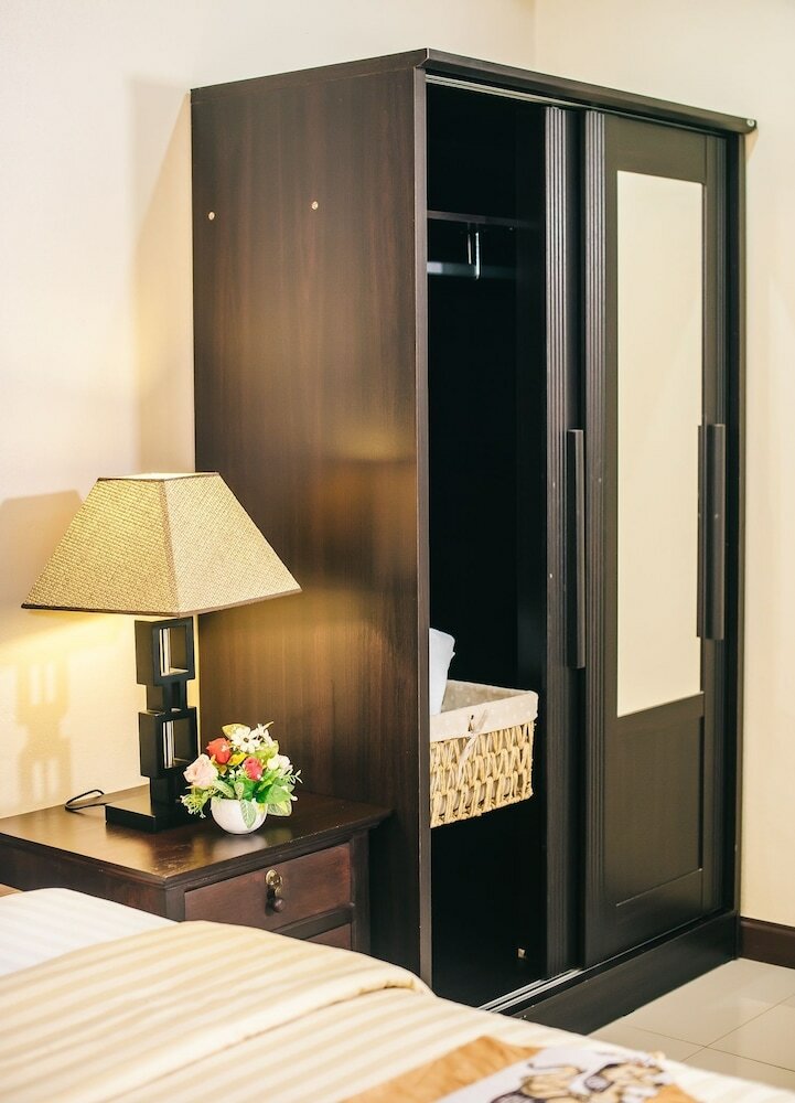 Hotel Baanmo Resort