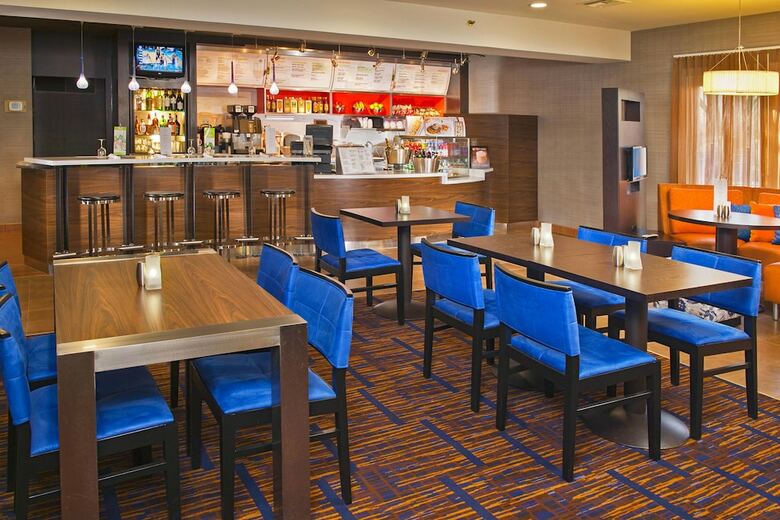 Hotel Courtyard By Marriott Tinton Falls Eatontown