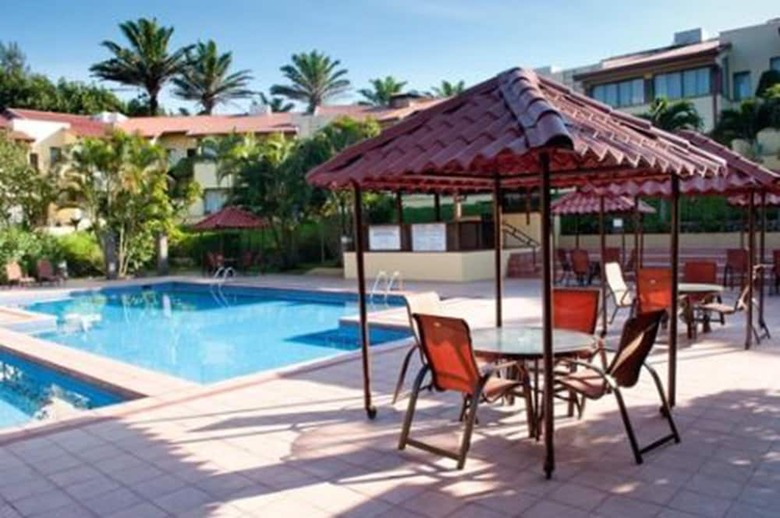 Hotel Country Inn & Suites