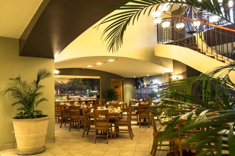 Hotel Sleep Inn Paseo Las Damas