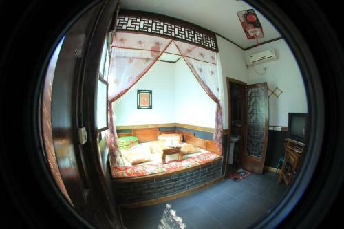 Lao Cheng Gen Hostel