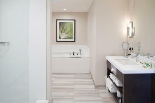 Hotel H�tel Sh�diac