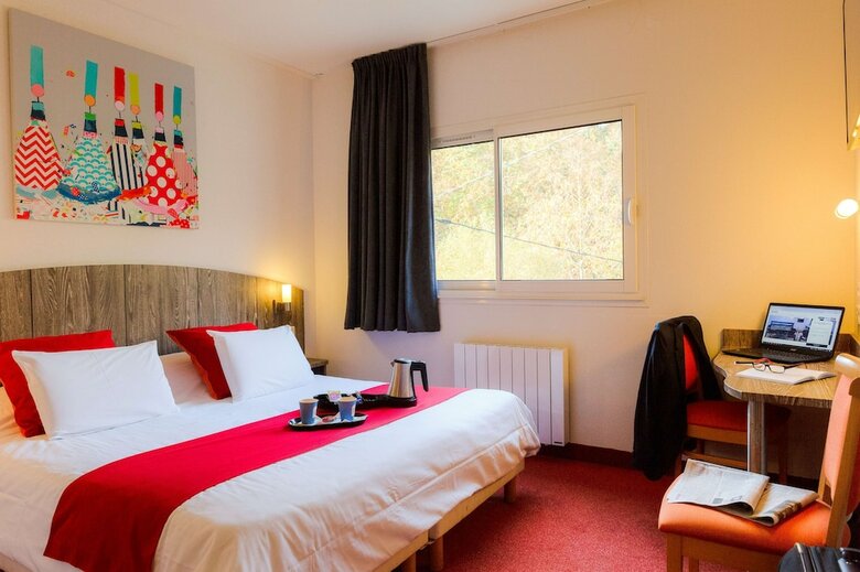 Hotel H�tel Kyriad Quimper - Pont-l'abb�