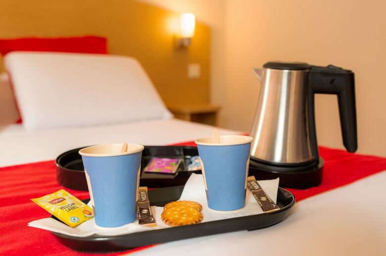 Hotel H�tel Kyriad Quimper - Pont-l'abb�