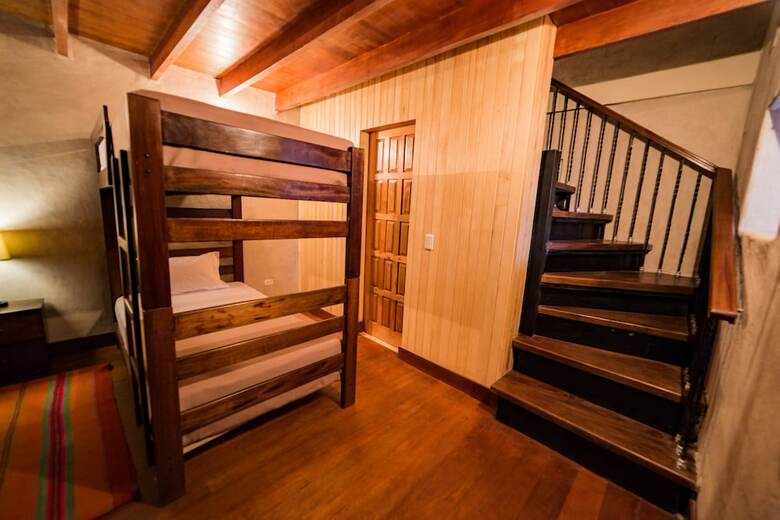 Hostal The Luxe Cusco Hostel