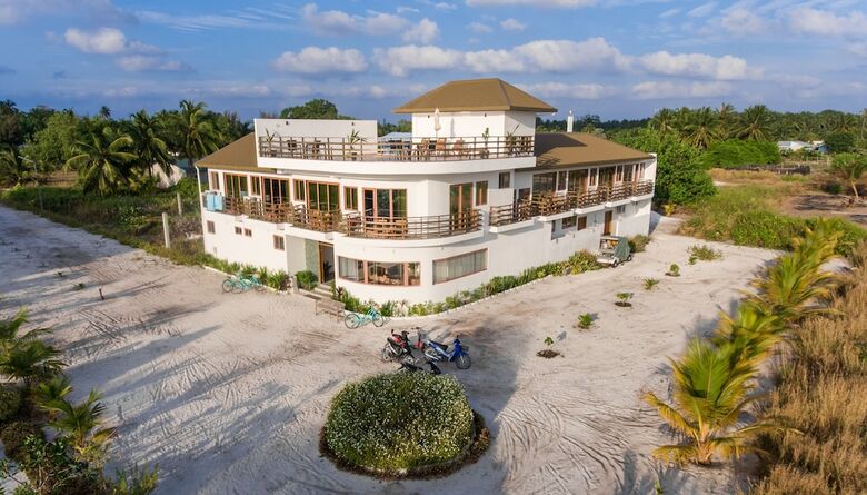 Hotel Olive Goidhoo