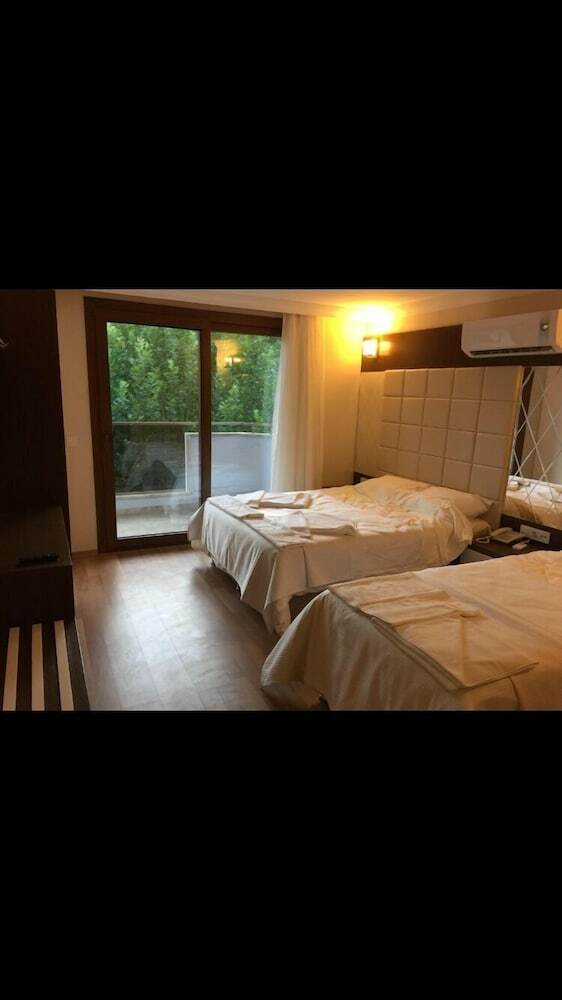 Hotel Yuvarlakcay Cinar Butik Otel
