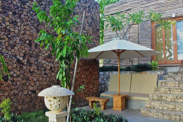 Hotel Kabeh Jati Garden Villa And Restaurant