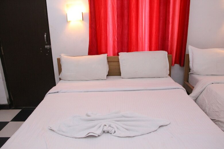 Hotel Down Da Village
