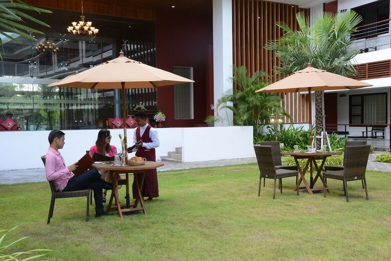 Bagan Star Hotel