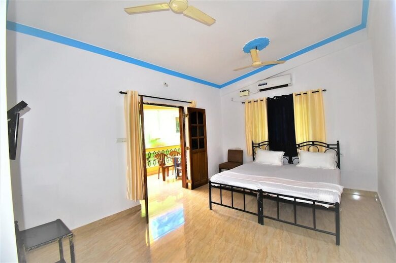 Hotel Fig Fin Beach Resort