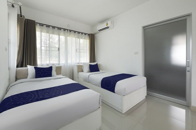 Hotel Capital O871 Baan Ping Kan Longstay