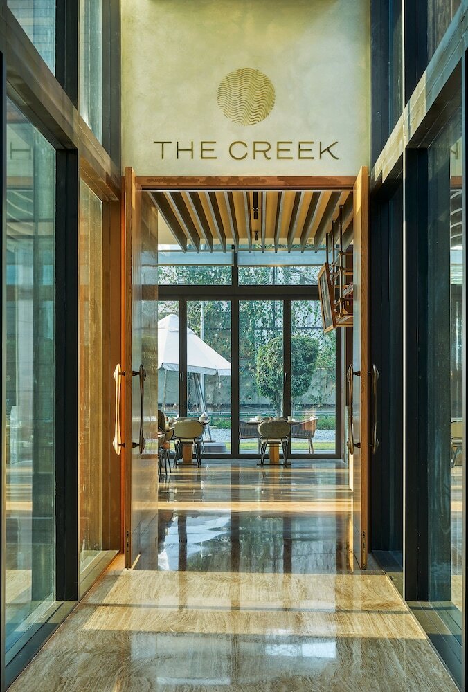 Hotel The Den Bengaluru