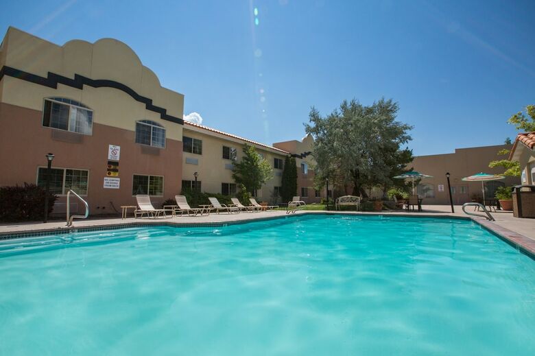 Hotel Gold Dust West Carson City
