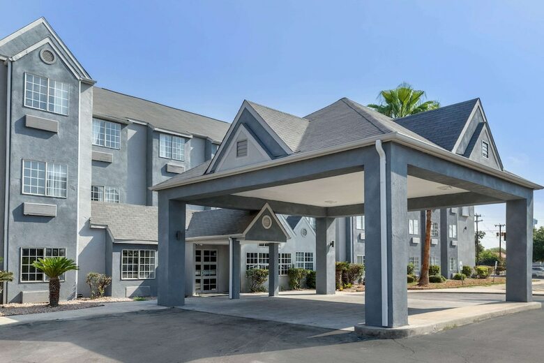 Hotel Quality Inn Downtown - Near Market Square
