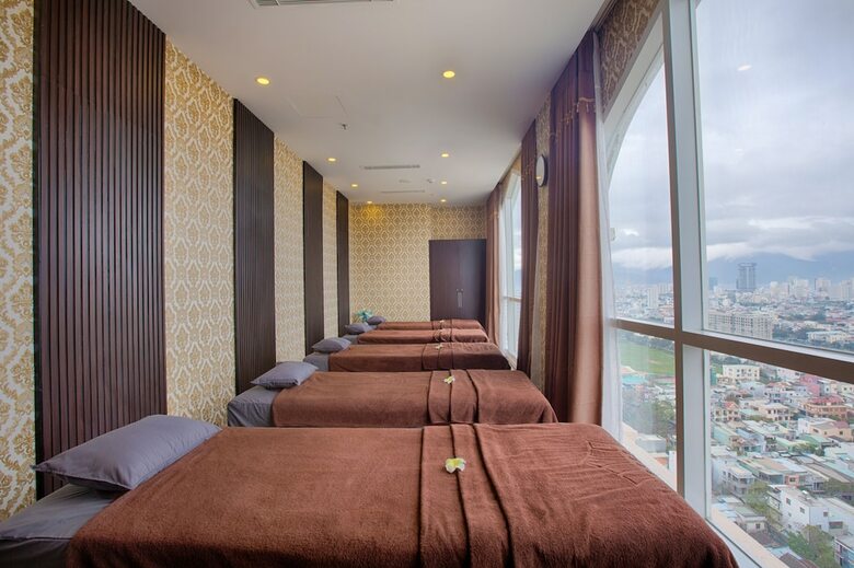 Hotel Fivitel Da Nang