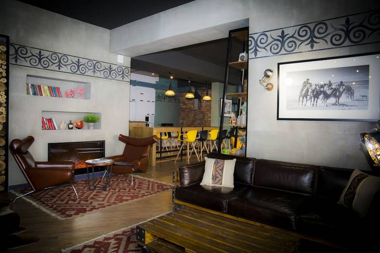 Bugu Hotel