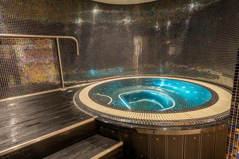 Kinnettles Hotel And Spa