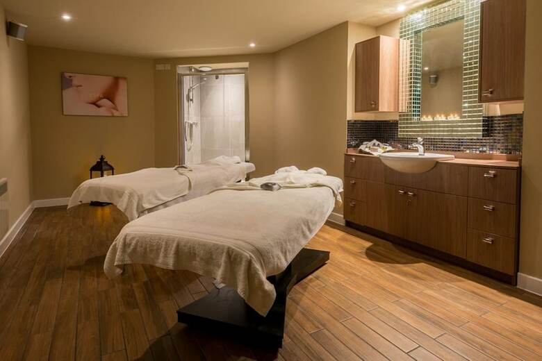 Kinnettles Hotel And Spa