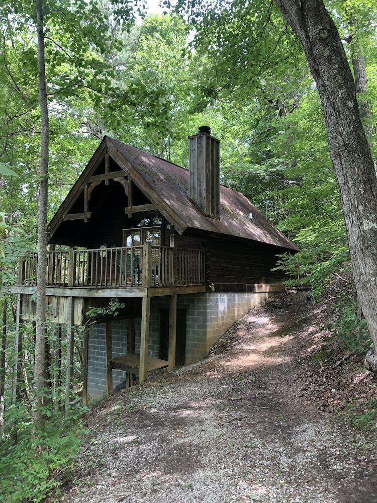 Bed & Breakfast Gatlinburg Adventure Cabins