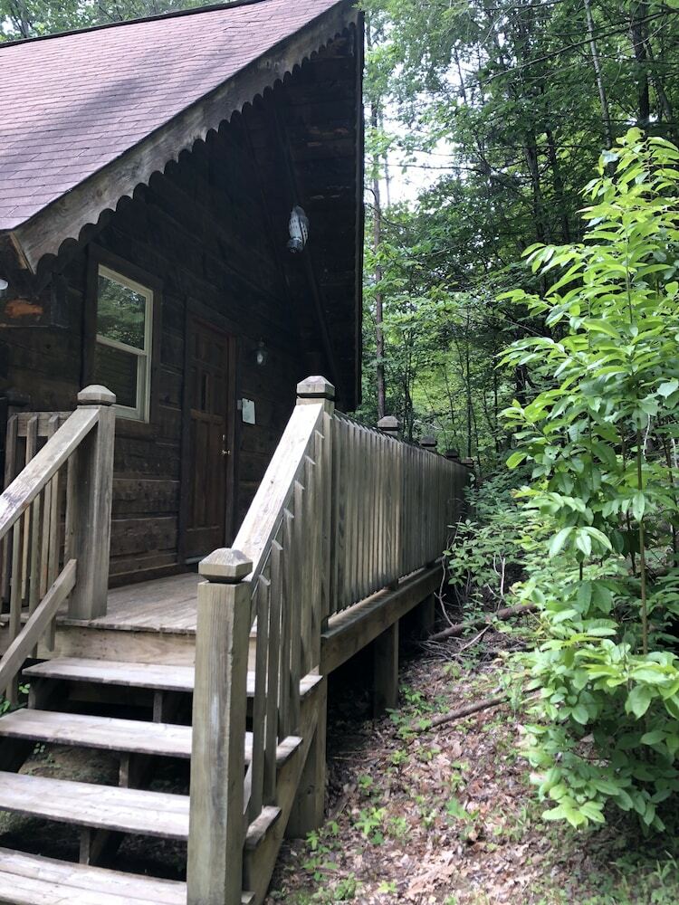 Bed & Breakfast Gatlinburg Adventure Cabins
