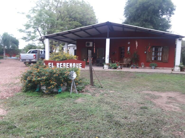 Hotel De Campo El Rebenque