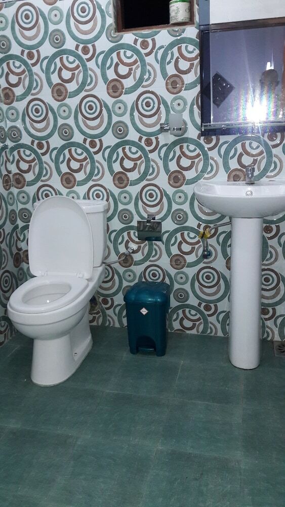 Hotel Srilusa Home Stay Hikkaduwa