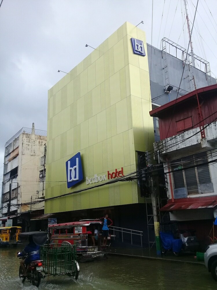 Bedbox Hotel Dagupan