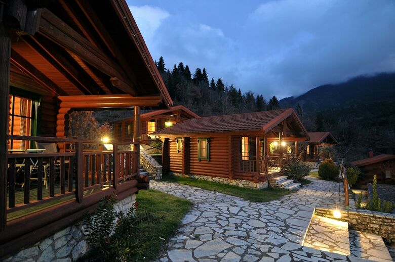 Hotel Xenios Chalets