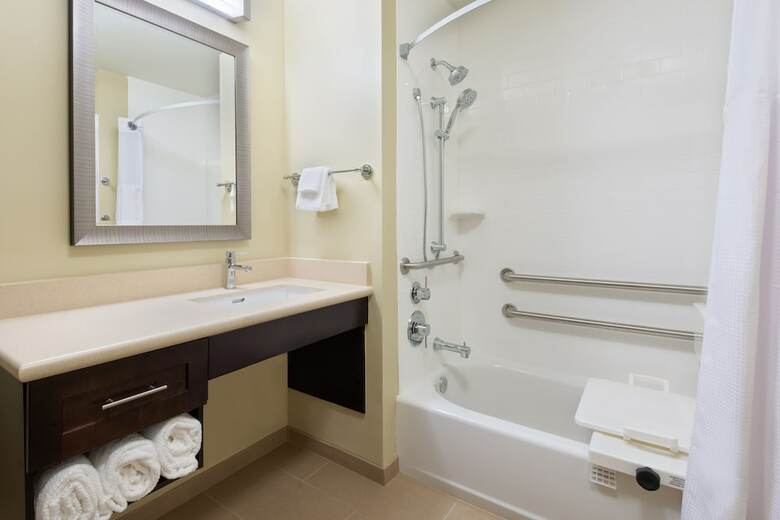 Hotel Staybridge Suites Miami International Airport