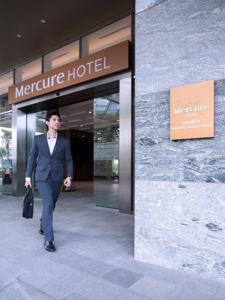 Hotel Mercure Jakarta Pantai Indah Kapuk